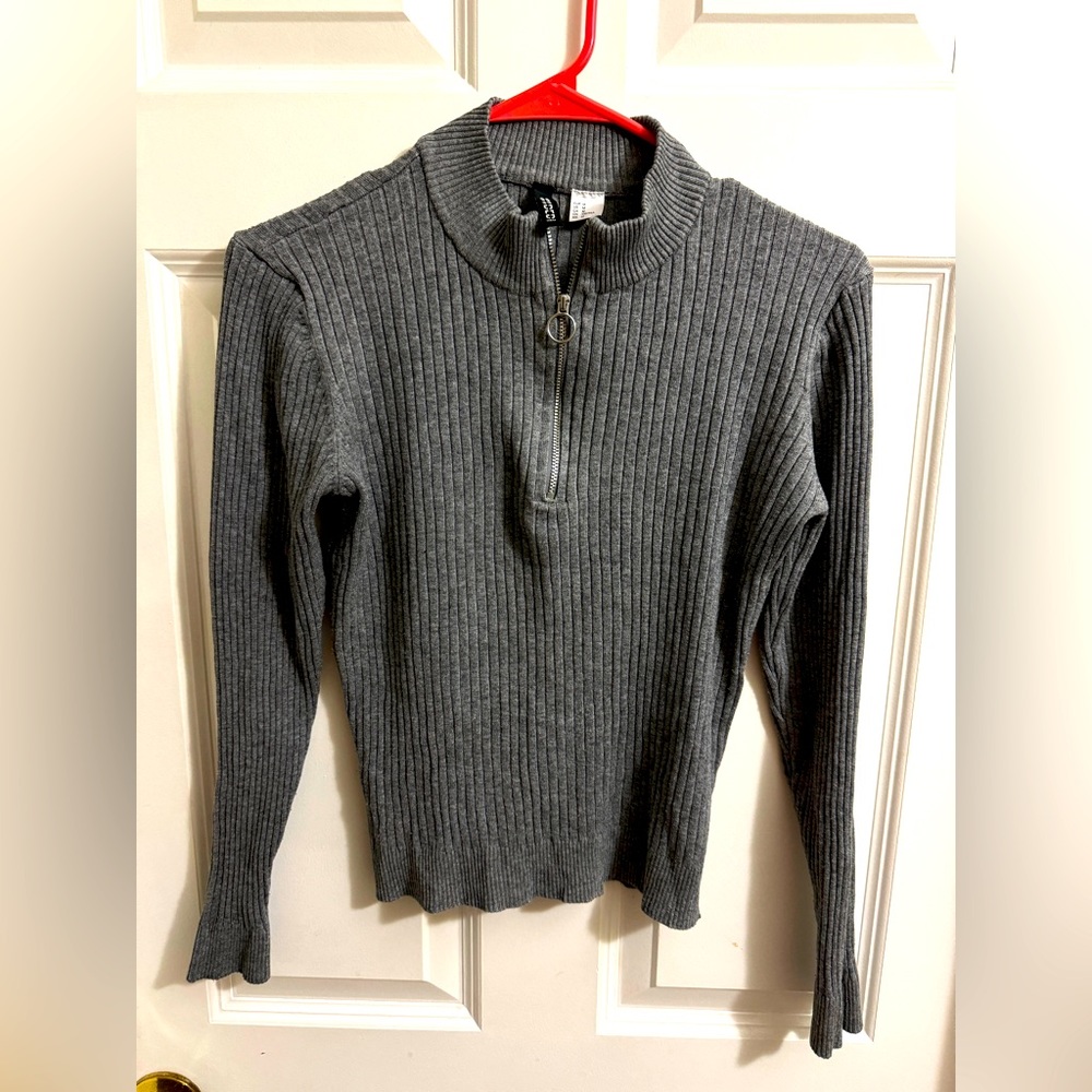 H&M Half zip top